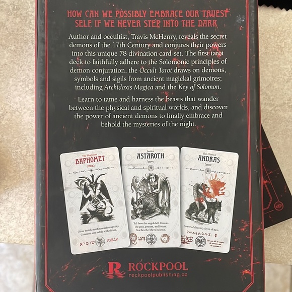 ROCKPOOL Occult Tarot Deck by Travis McHenry - 78 cards and 103 page manual - Picture 3 of 6